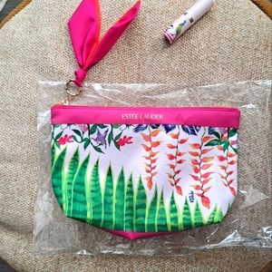 New-Estee Lauder Make Up bag & Rose Tea Lip Color